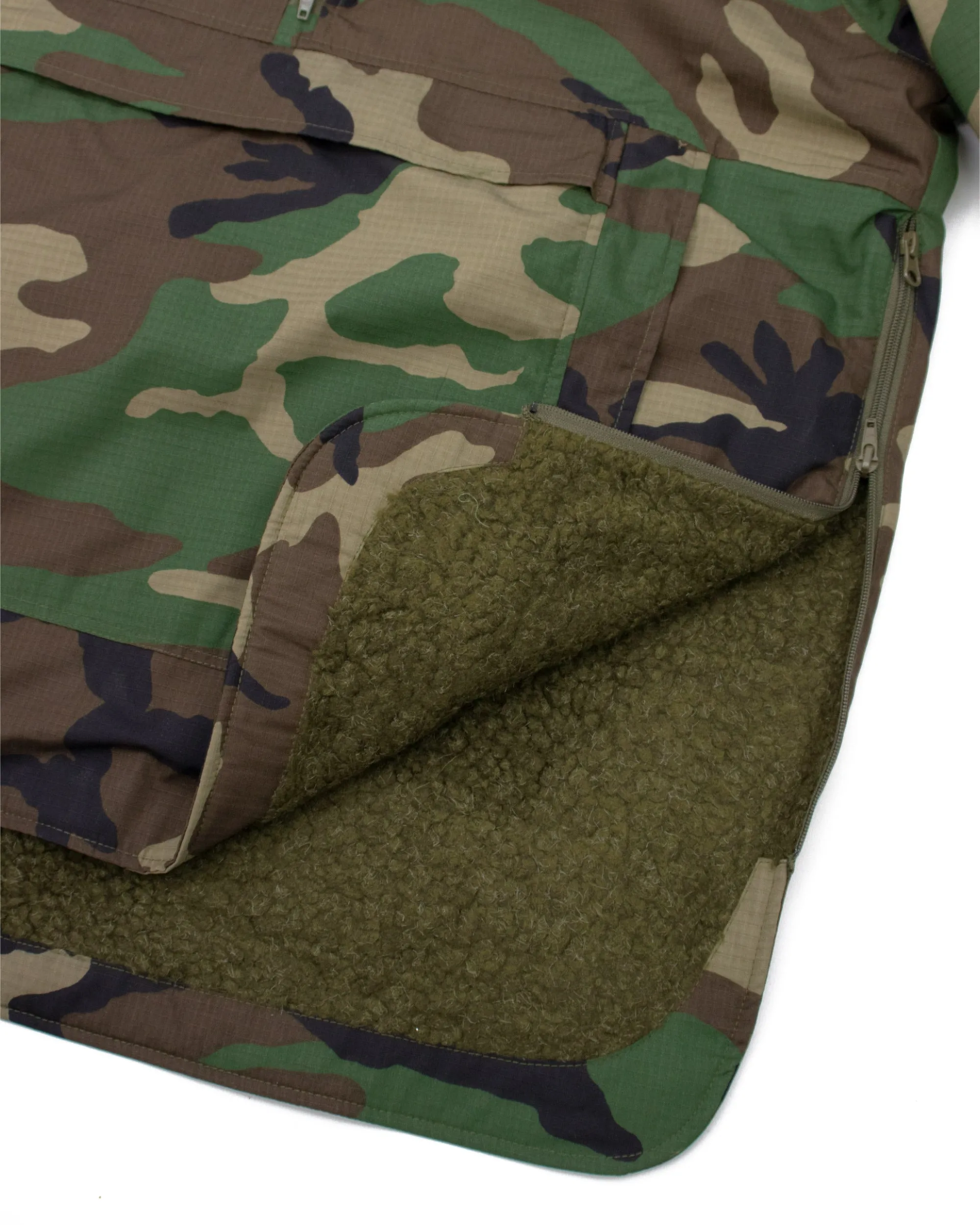A220 Mammoth Shirt W/ Hood - M81 Woodland