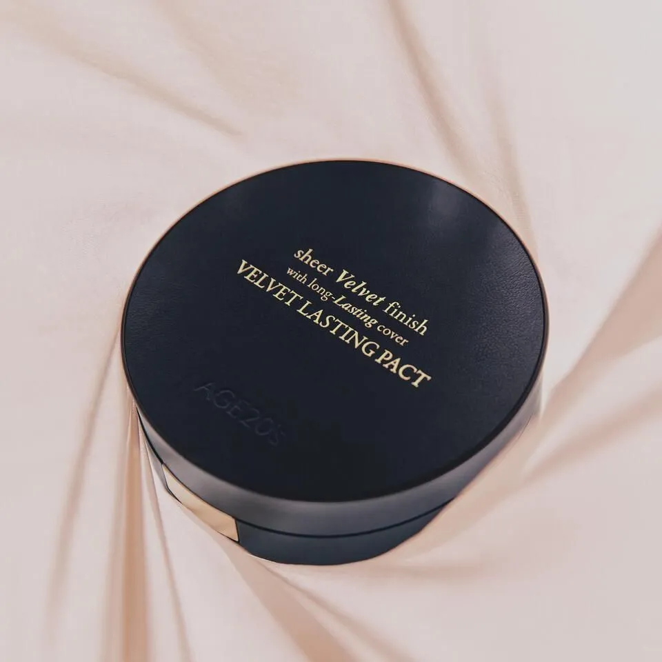 AGE20's Velvet Lasting Pact 14g Refill