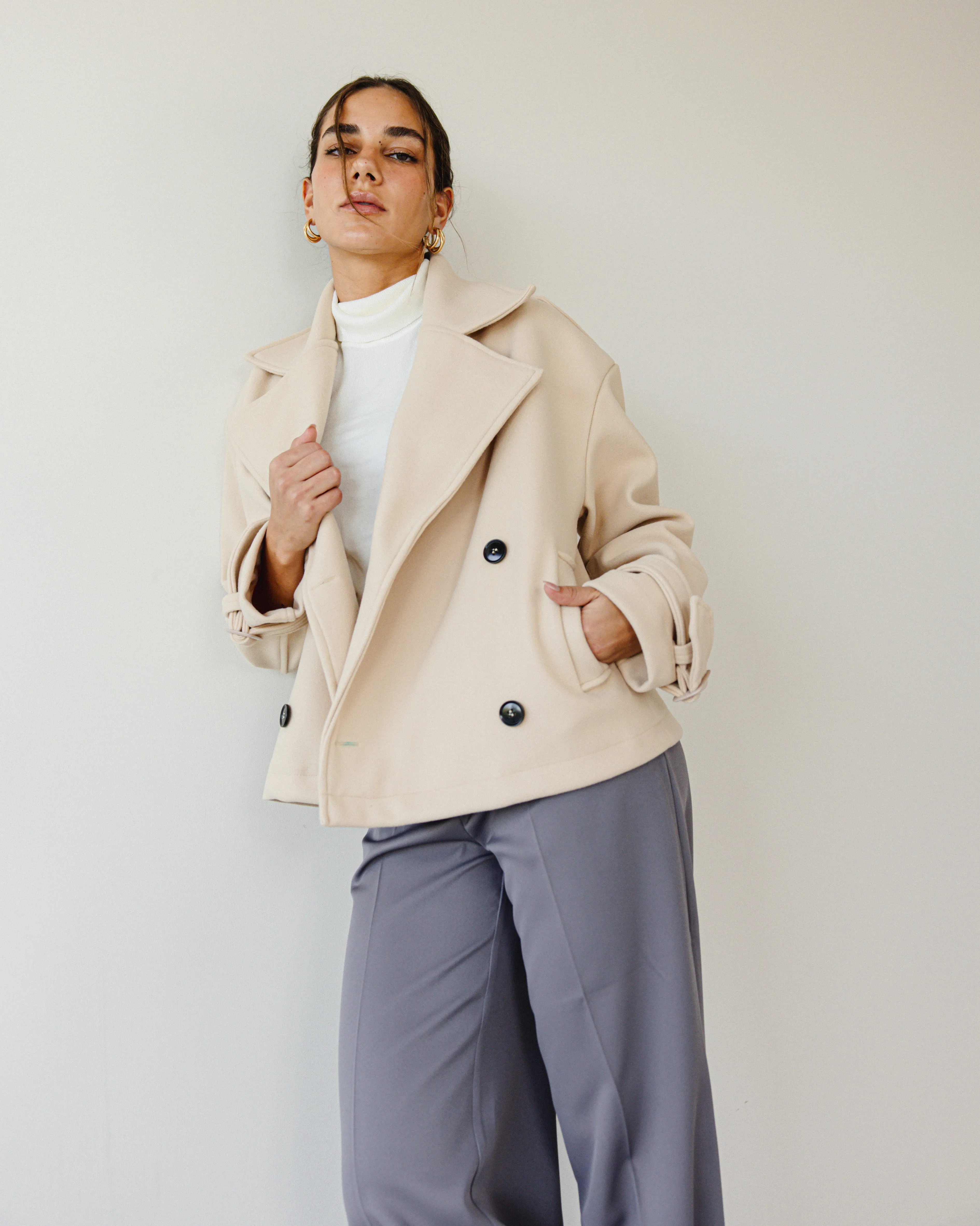 SHORT SOFT TRENCH COAT CREAM